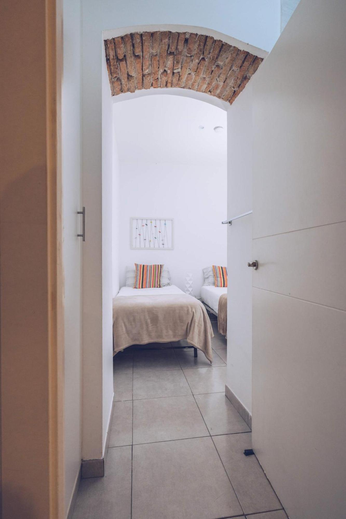 2Br In The Zoko Contemporary And Convenient Gibraltar Exterior foto